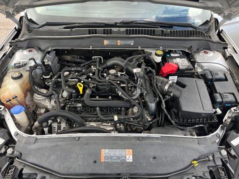 Used 2019 Ford Fusion SEL image 21