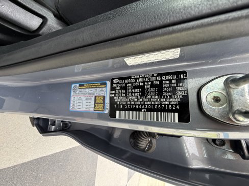 Used 2020 Kia Sorento LX image 36