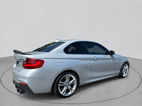 Used 2017 BMW M240i xDrive Coupe image 5
