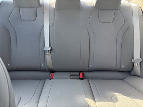 Certified 2024 Hyundai Elantra SE image 18