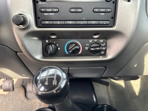 Used 2005 Ford Ranger 2WD Regular Cab image 20