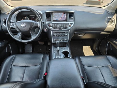 Used 2017 Nissan Pathfinder SL image 18