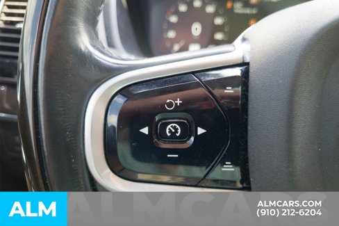 Used 2016 Volvo XC90 T6 Momentum w/ Momentum Plus Package image 12