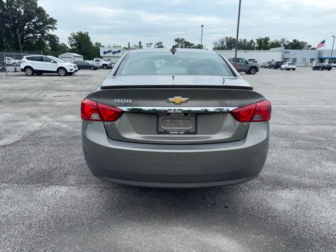 Used 2019 Chevrolet Impala LT image 4