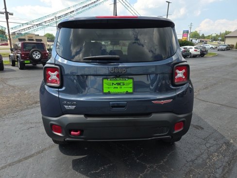 Used 2022 Jeep Renegade Trailhawk w/ Sun/Sound Group image 5