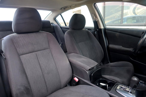Used 2010 Nissan Altima 3.5 SR w/ Sport Pkg image 41