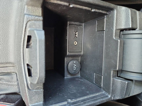 Used 2015 Ford Focus SE w/ SE Sport Package image 33