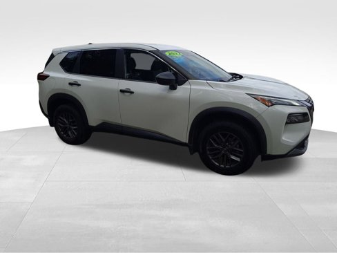 Used 2022 Nissan Rogue S image 8