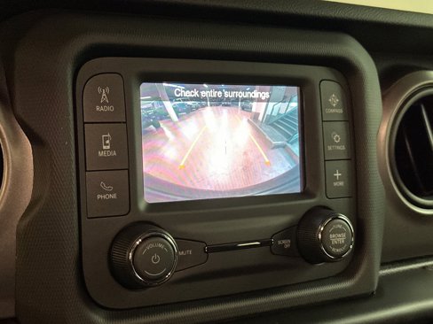 Certified 2021 Jeep Wrangler Sport image 18