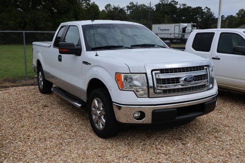 Used 2013 Ford F150 XLT w/ Luxury Equipment Group image 4