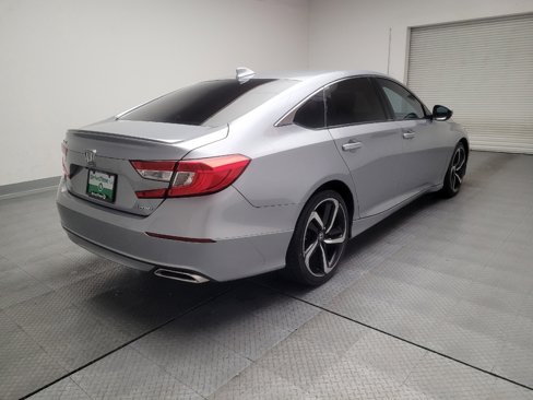 Used 2020 Honda Accord Sport image 9