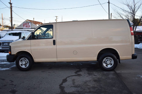Used 2014 Chevrolet Express 2500 image 8