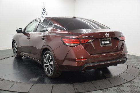 Used 2022 Nissan Sentra SV w/ SV Premium Package image 6