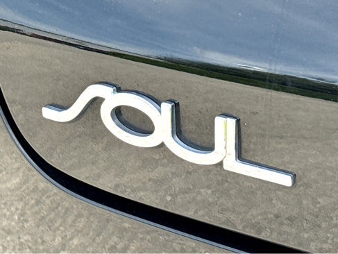 Used 2020 Kia Soul LX image 26