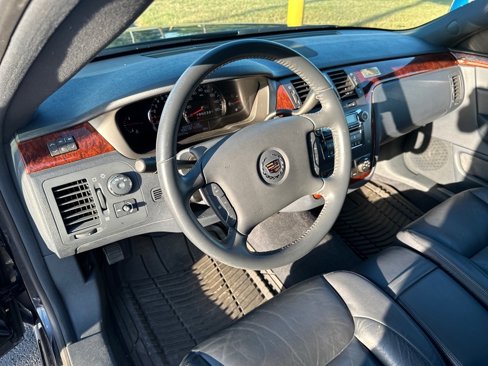 Used 2007 Cadillac DTS image 16