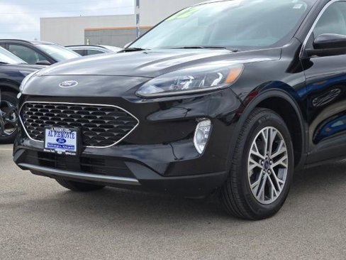 Certified 2022 Ford Escape SEL w/ Equipment Group 302A image 2