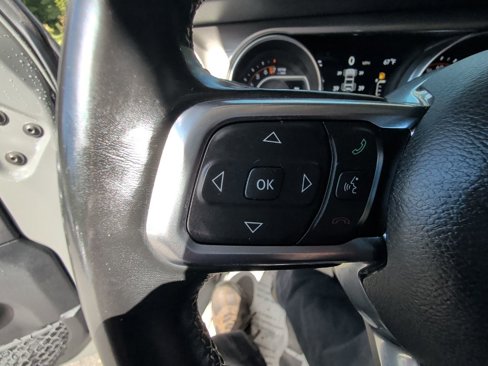 Certified 2020 Jeep Wrangler Unlimited Sahara image 19