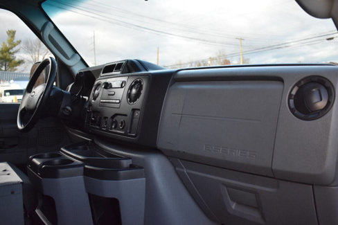 Used 2012 Ford E-150 and Econoline 150 w/ PWR Group image 26