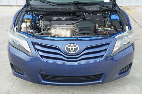 Used 2010 Toyota Camry image 6