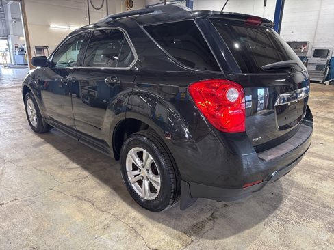 Used 2015 Chevrolet Equinox LT w/ Driver Convenience Package image 3