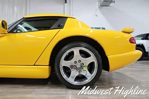 Used 2002 Dodge Viper RT/10 image 15