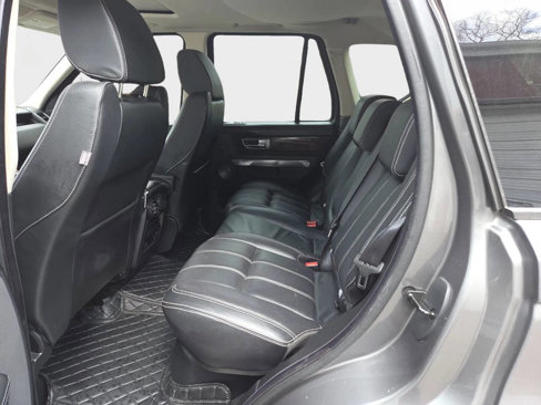 Used 2010 Land Rover Range Rover Sport Supercharged image 9