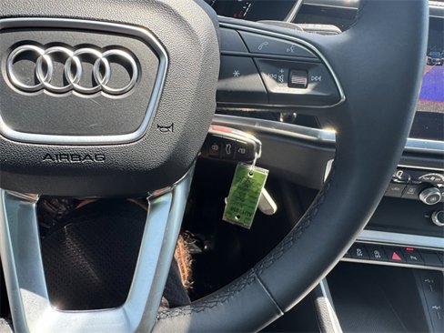 Certified 2022 Audi Q3 2.0T Premium image 25