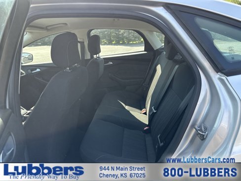 Used 2018 Ford Focus SE image 17