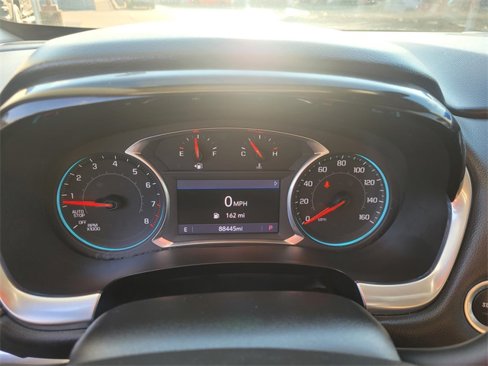 Used 2020 Chevrolet Traverse LT image 28