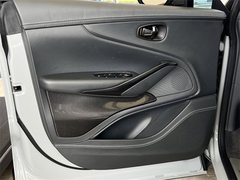 Used 2023 Aston Martin DBX 707 image 22
