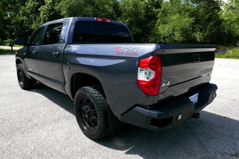 Used 2015 Toyota Tundra SR5 image 8