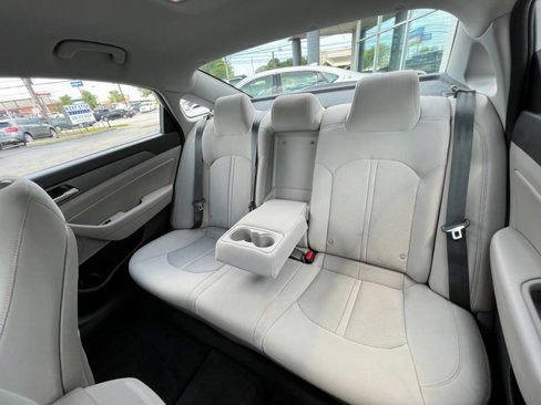 Used 2018 Hyundai Sonata SEL image 12