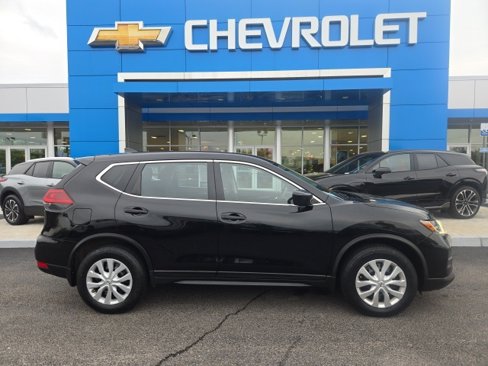 Used 2018 Nissan Rogue S image 3