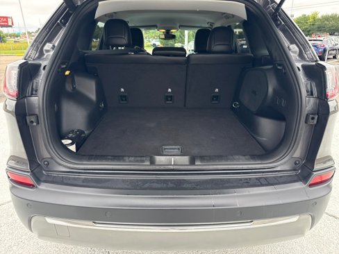 Used 2020 Jeep Cherokee Limited image 6