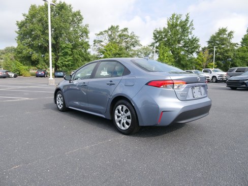 Used 2023 Toyota Corolla LE image 5