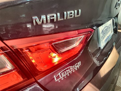 Used 2022 Chevrolet Malibu LS image 29