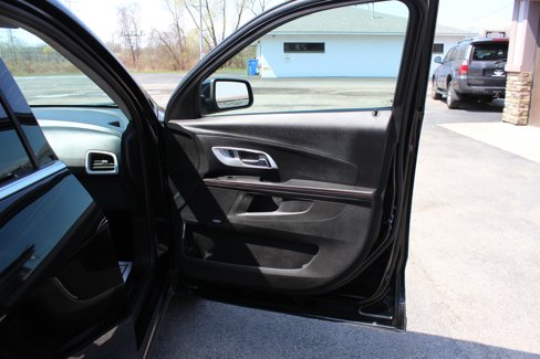 Used 2015 Chevrolet Equinox LT w/ Driver Convenience Package image 32