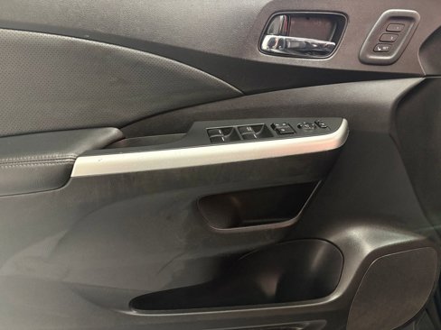 Used 2016 Honda CR-V Touring image 12