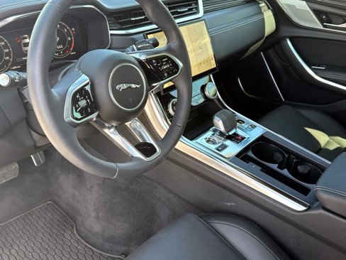 New 2024 Jaguar XF R-Dynamic SE image 30