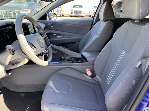 Used 2024 Hyundai Elantra SEL image 13
