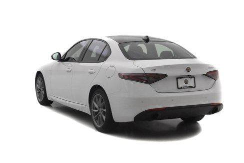 New 2024 Alfa Romeo Giulia Sprint image 5