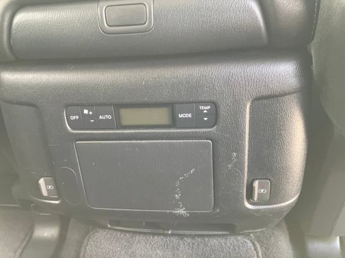 Used 2019 Nissan Armada SV image 39