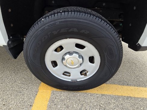 Used 2015 Chevrolet Colorado W/T image 7