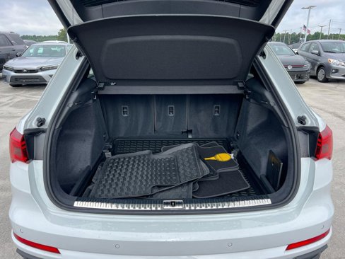 Certified 2024 Audi Q3 2.0T Premium Plus w/ Premium Plus Package image 18