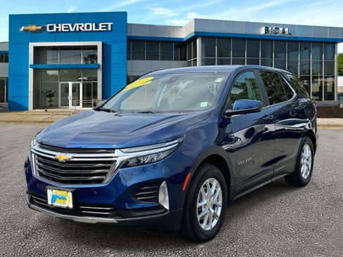 Used 2023 Chevrolet Equinox LT image 3