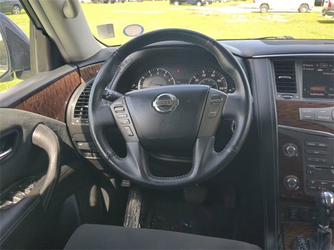 Used 2018 Nissan Armada SV image 16