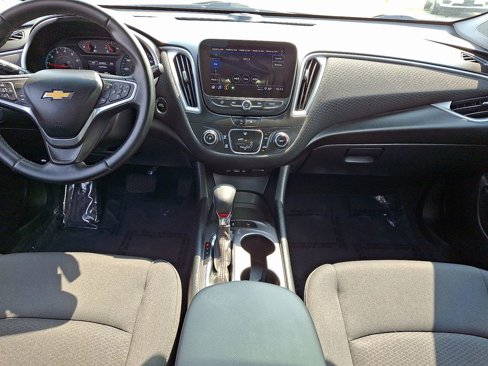 Used 2023 Chevrolet Malibu RS w/ Driver Confidence Package image 16