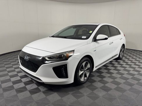 Used 2019 Hyundai Ioniq Limited image 3
