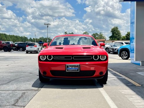 Used 2023 Dodge Challenger SXT image 12