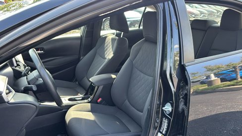 Used 2021 Toyota Corolla LE image 10